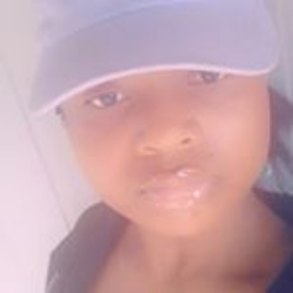 Meet your Posher, Julicia - Picture 1 of 1
